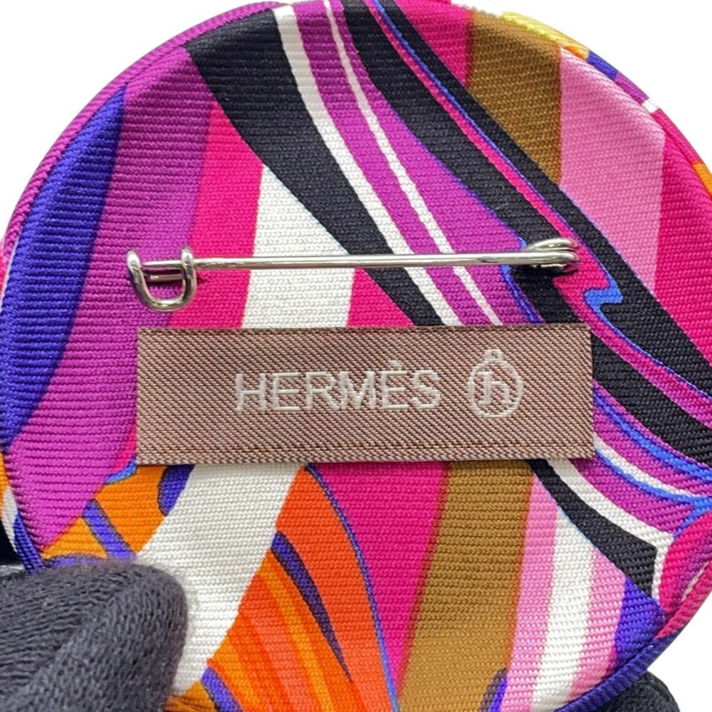 Hermes Brooch Petit Ash Silk Batch — view 7