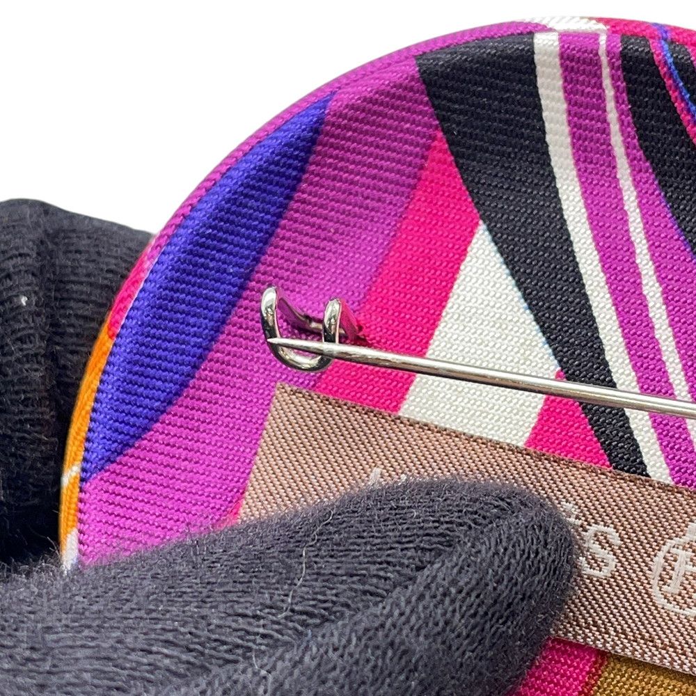 Hermes Brooch Petit Ash Silk Batch — view 6