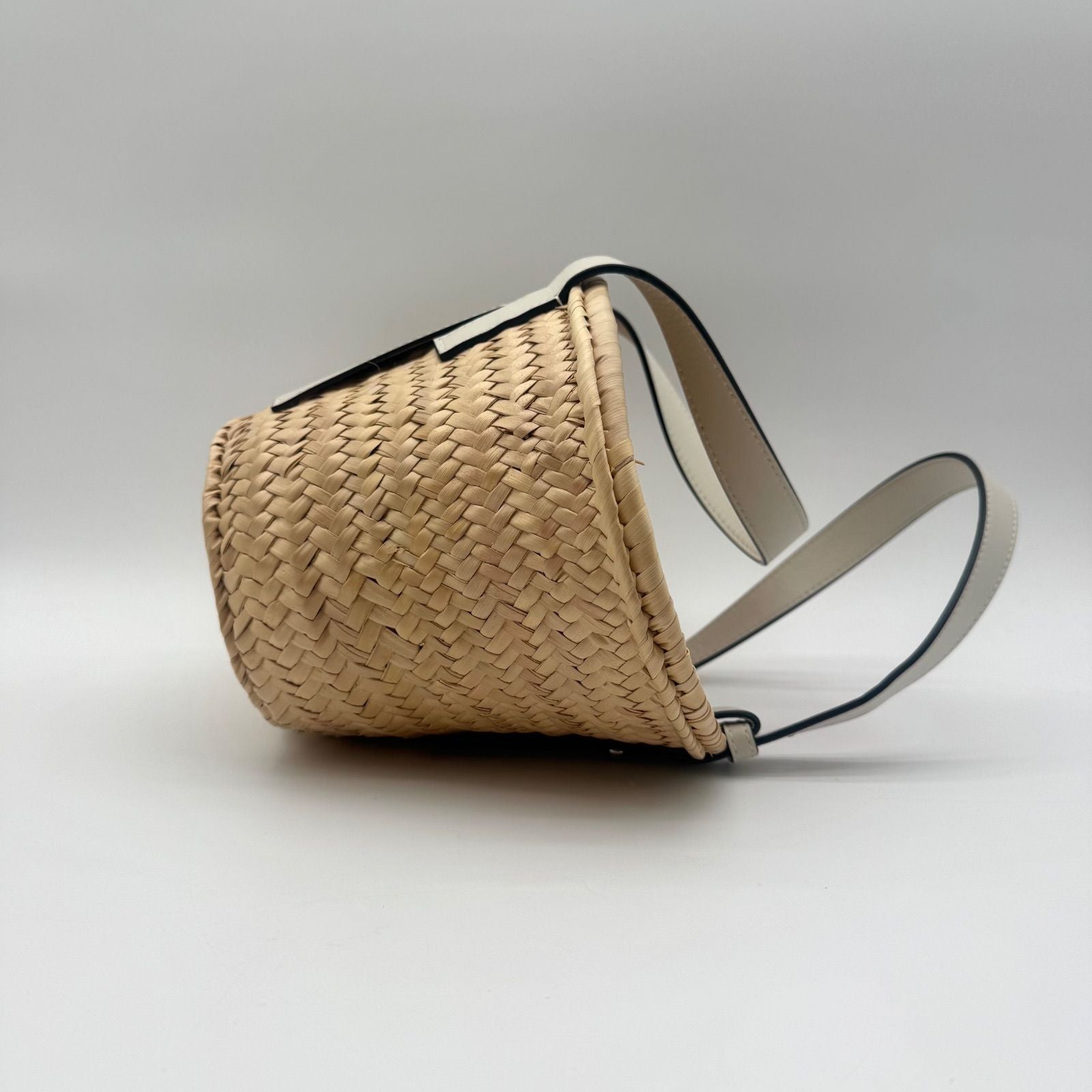 Loewe Handbag Basket Bag Small Raffia Leather White — view 3