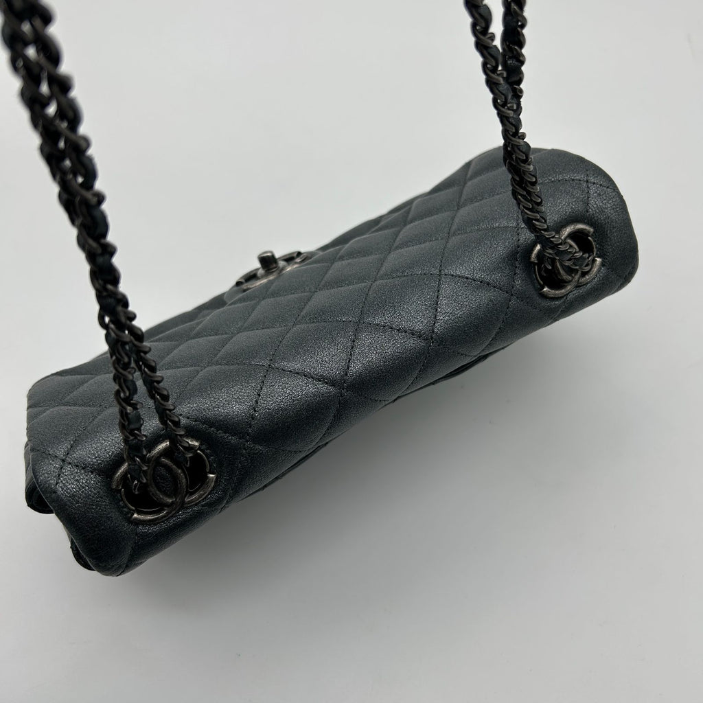 Chanel Quilted Chain Shoulder Bag Gray Silver — view 8