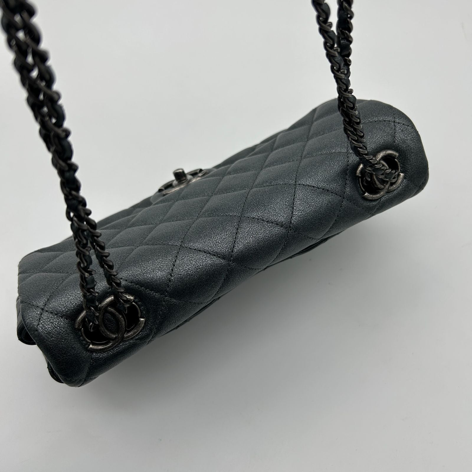 Chanel Quilted Chain Shoulder Bag Gray Silver — view 8