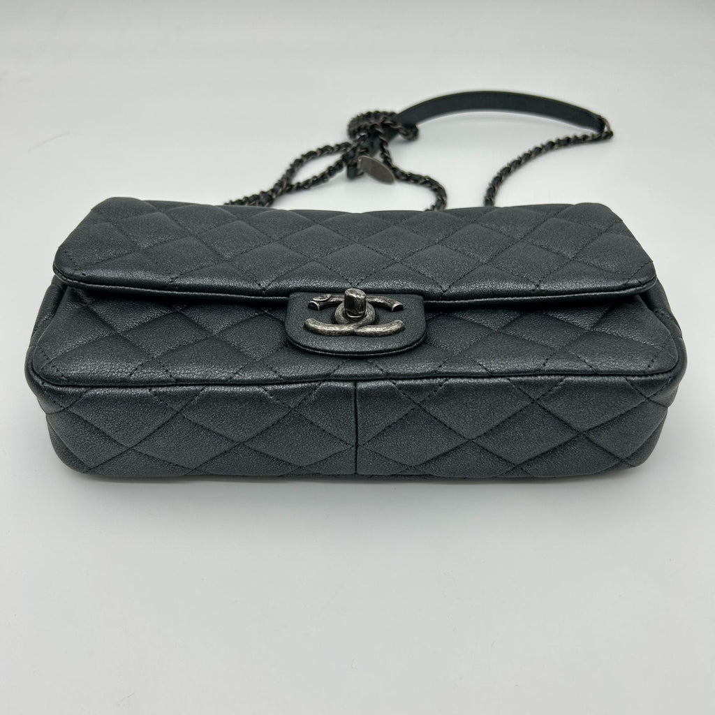 Chanel Quilted Chain Shoulder Bag Gray Silver — view 9