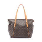 Louis Vuitton Tote Totally MM Monogram Canvas Leather