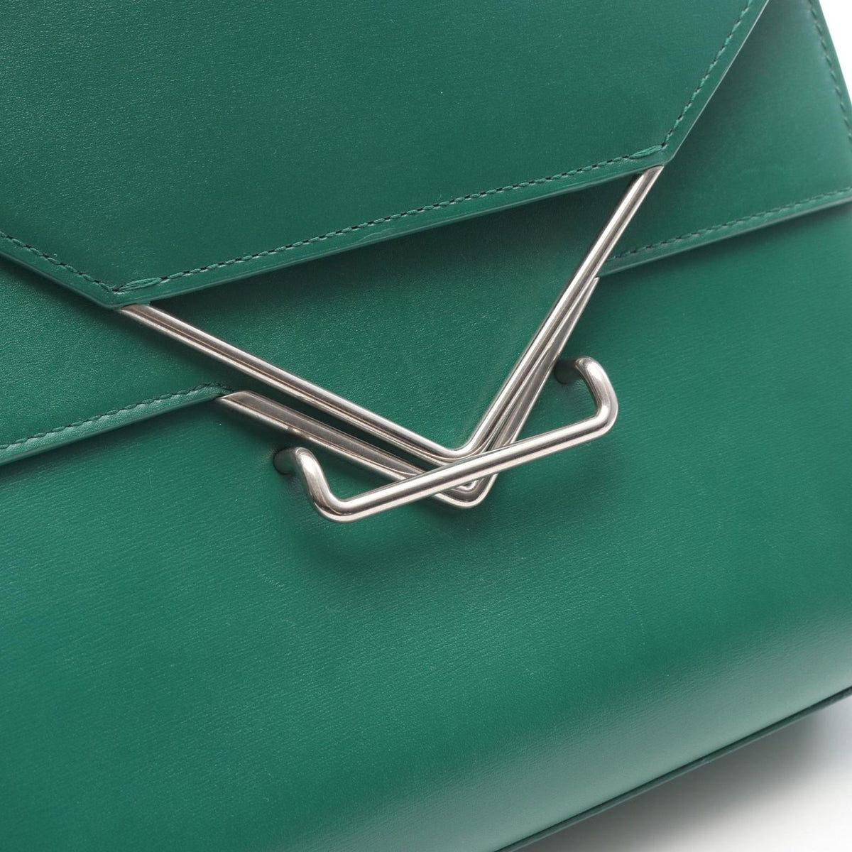Bottega Veneta Shoulder Bag the Clip Green Leather — view 8