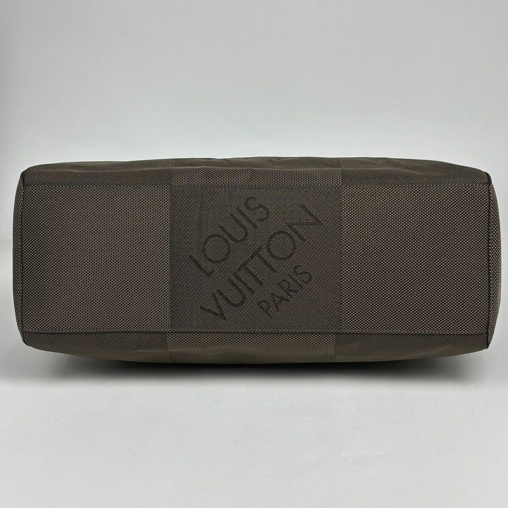 Louis Vuitton Albatross 2-Way Damier Geant Tail Travel — view 2