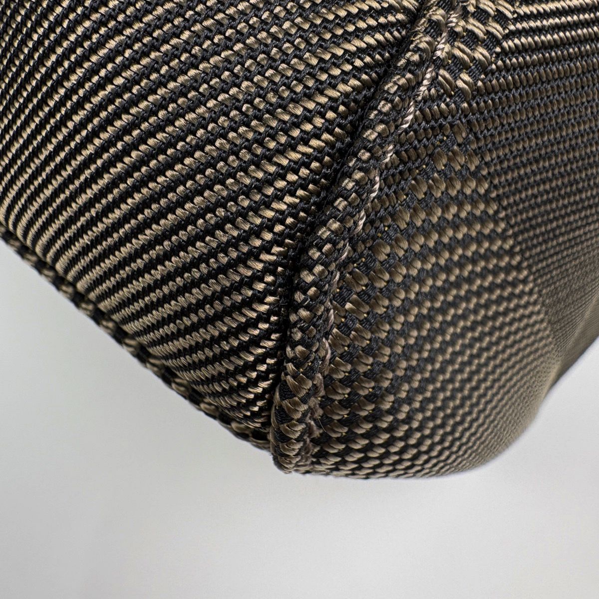 Louis Vuitton Albatross 2-Way Damier Geant Tail Travel — view 3