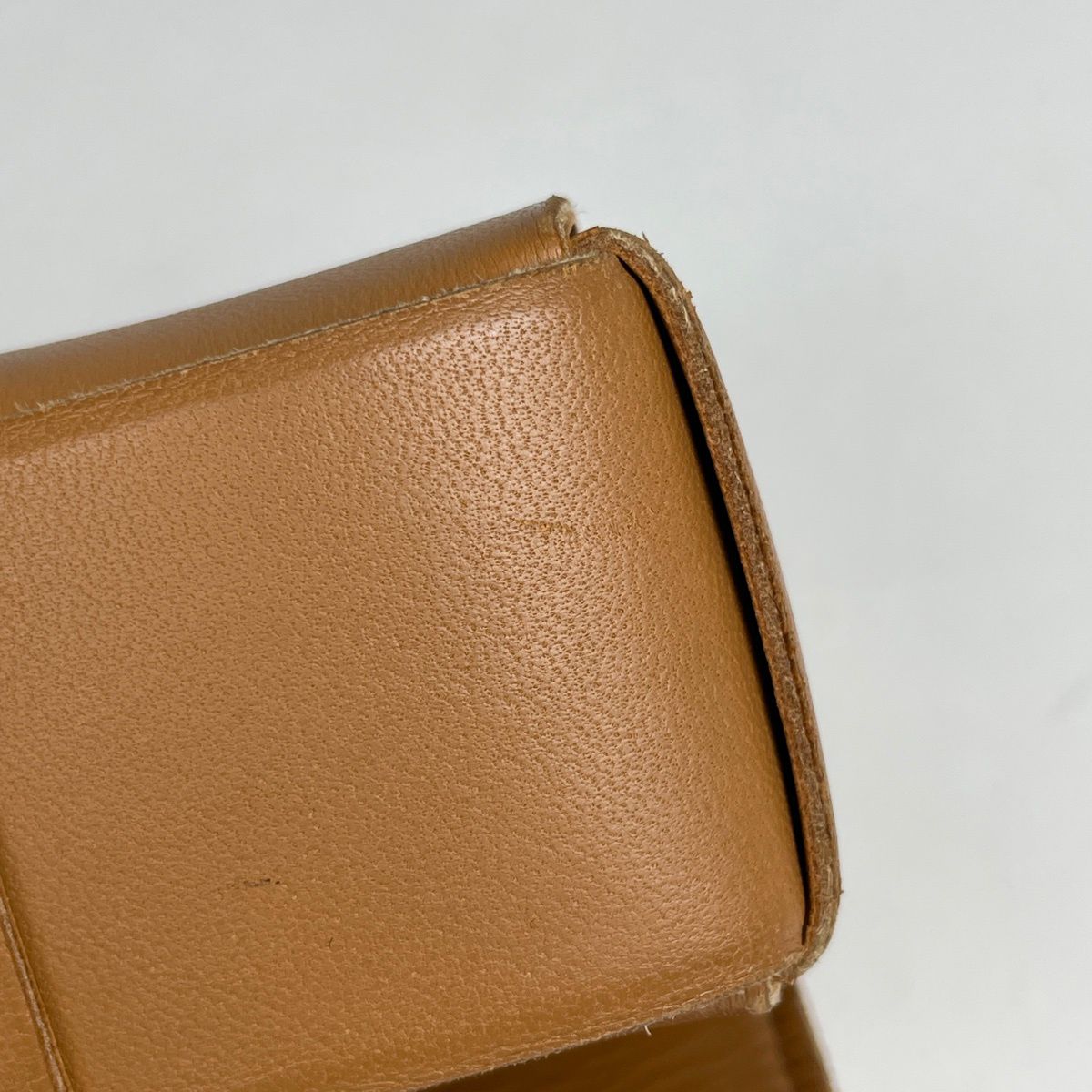 Bottega Veneta Cassette Shoulder Bag Maxi Intrecciato Leather Brown — view 4
