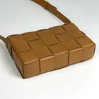 Bottega Veneta Cassette Shoulder Bag Maxi Intrecciato Leather Brown — view 2