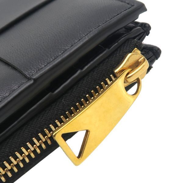 Bottega Veneta Cassette Small Bifold Wallet — view 7