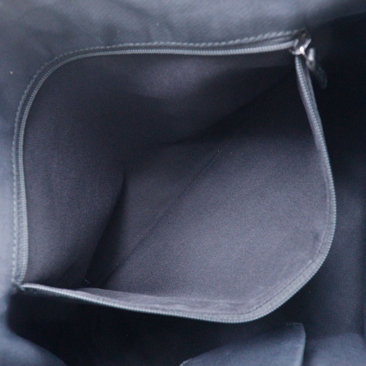 Gucci GG Nylon Canvas Black Tote — view 7