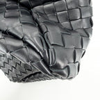 Bottega Veneta Tote Intrecciato Small Campana Handbag Leather Black — view 8