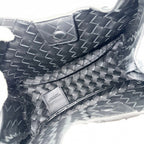 Bottega Veneta Tote Intrecciato Small Campana Handbag Leather Black — view 4
