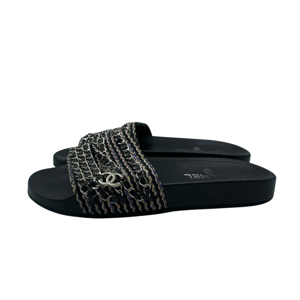 Chanel Sandals Leather CC Logo 6 Chain Shoes Flat Black — view 2