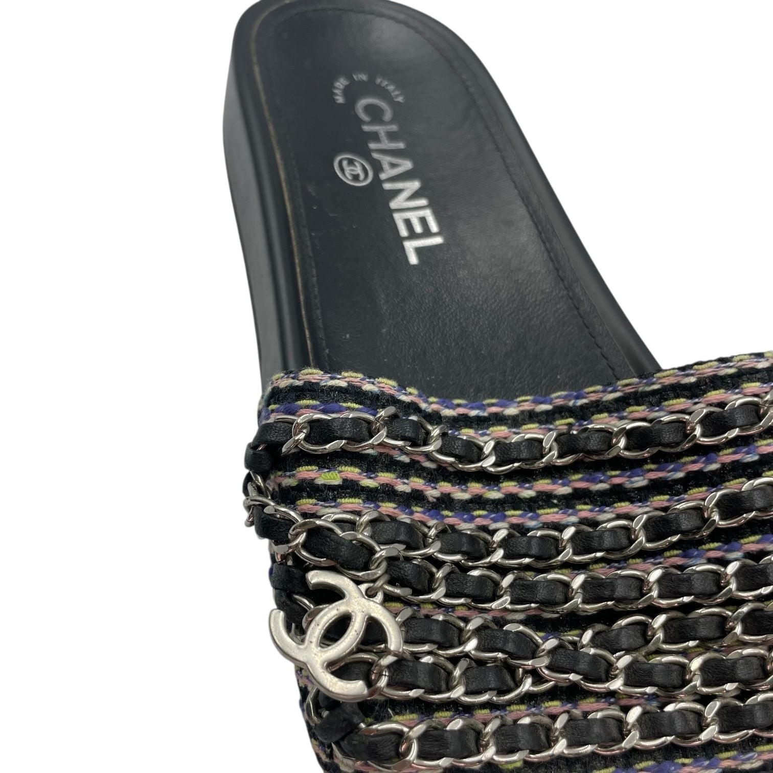 Chanel Sandals Leather CC Logo 6 Chain Shoes Flat Black — view 7