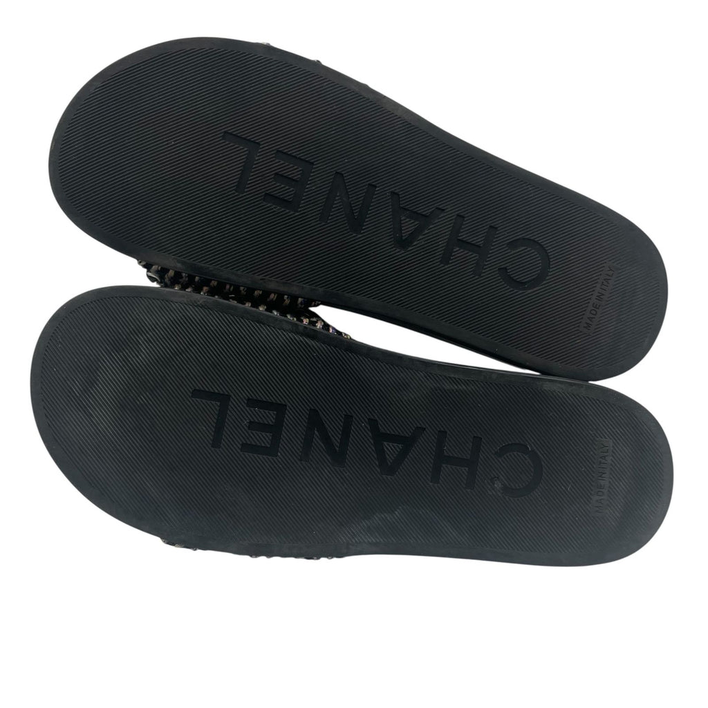 Chanel Sandals Leather CC Logo 6 Chain Shoes Flat Black — view 9