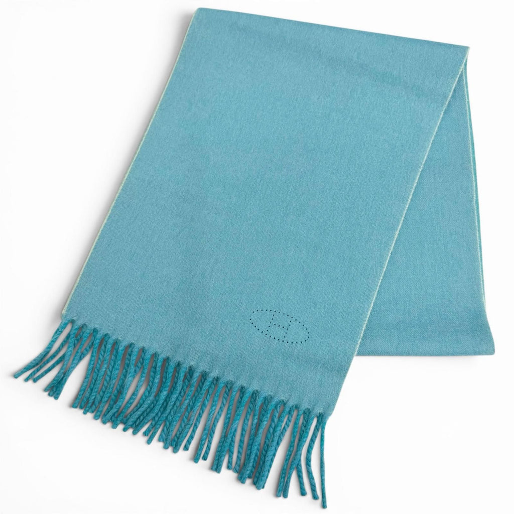 Hermes Cashmere 100% Blue Turquoise Evelyne Logo Fringe Bicolor Scarf