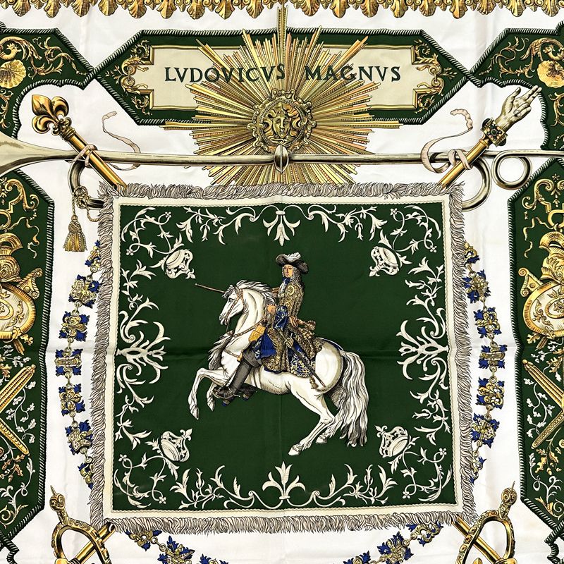 Hermes Scarf Carre 90 LV Dovicvs Magnvs White Louis Xiv on a Horse Silk Green — view 2