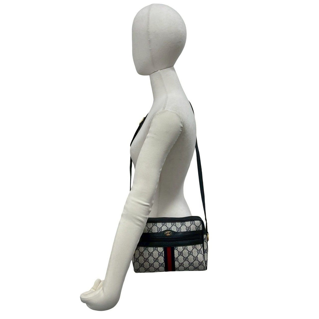 Gucci Vintage Sherry Line GG Logo Leather Shoulder Bag Pochette Navy — view 2