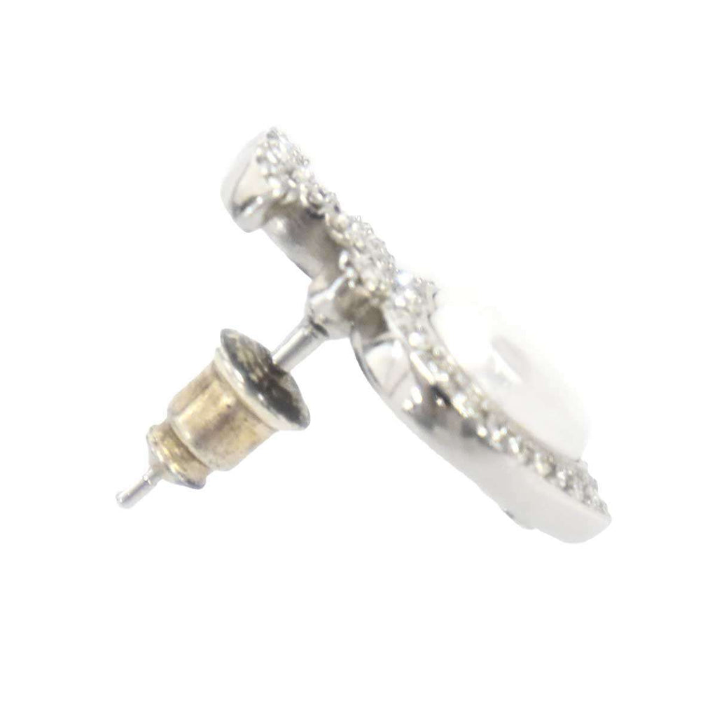 Chanel CC Logo Heart Pearl Earrings Silver — view 3
