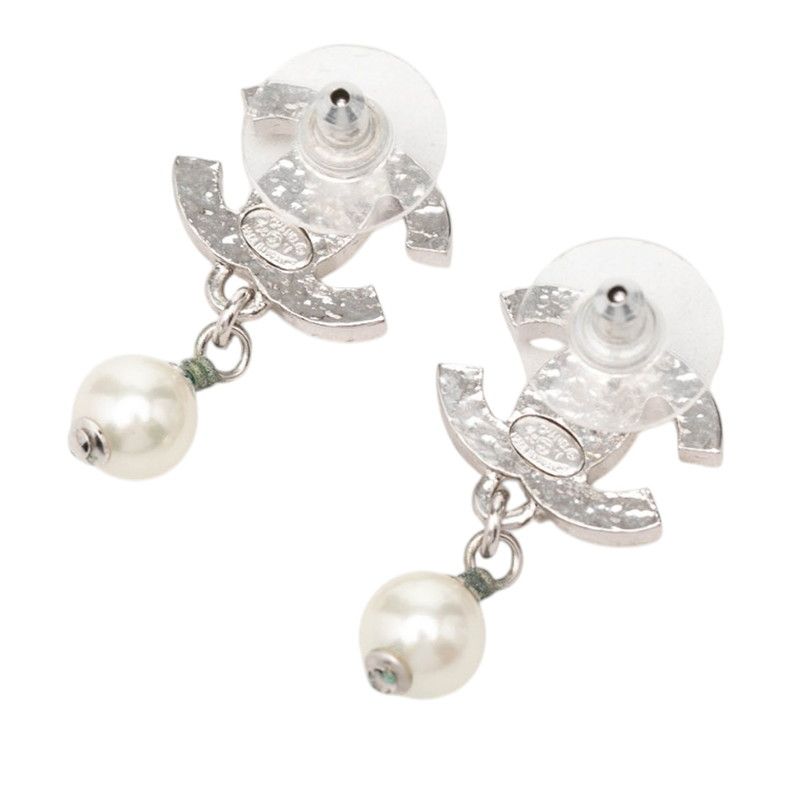 Chanel CC Logo Studded Swing Earrings 05 Silver Metal Faux Pearl — view 2