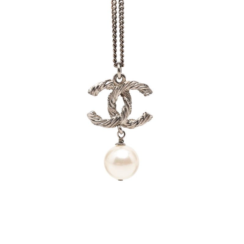 Chanel CC Logo Chain Pendant Silver Metal Faux Pearl Rhinestone — view 2