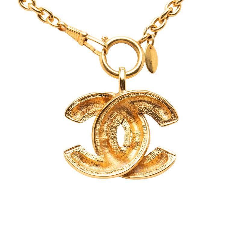 Chanel Quilted CC Logo Necklace Gold Plated — view 2