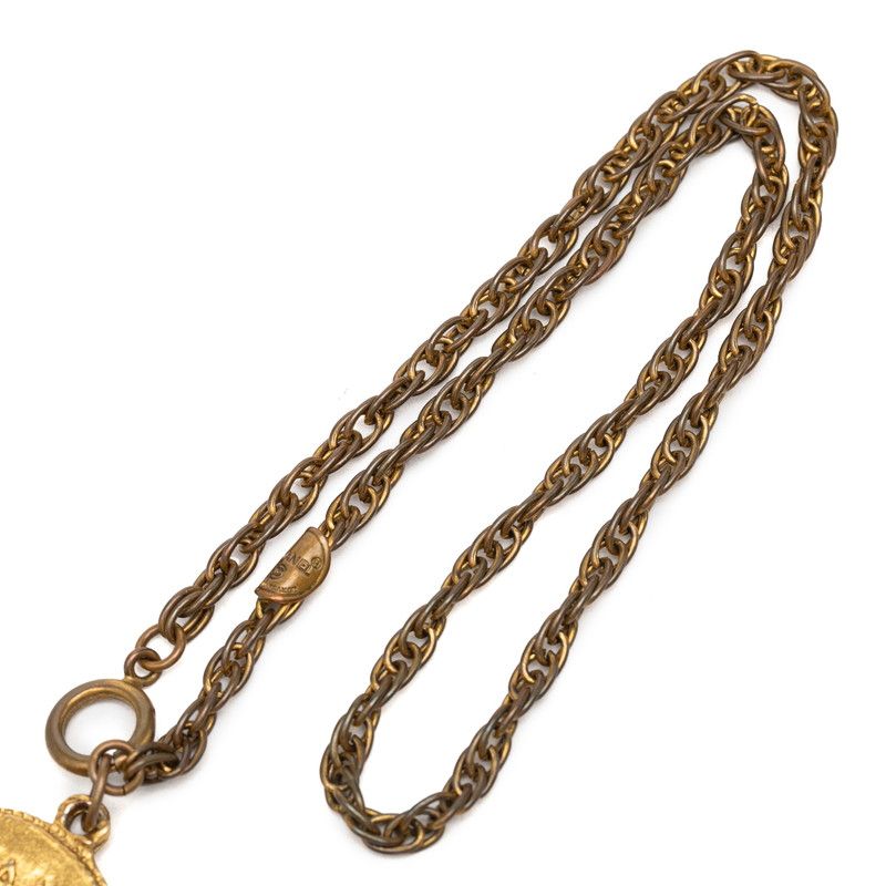 Chanel CC Logo Coin Motif Chain Pendant Gold Plated — view 5