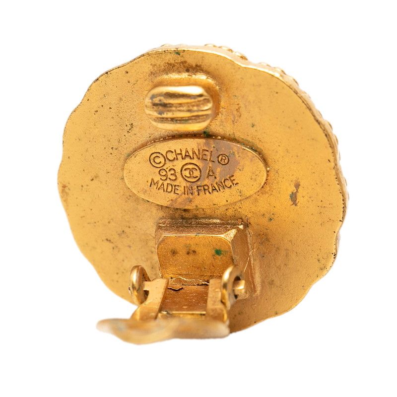 Chanel CC Logo Vintage Round Earrings 93 Gold Plated — view 3