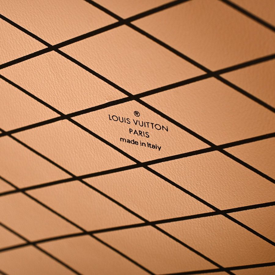 Louis Vuitton Shoulder Bag Petite Boite Chapeau — view 6