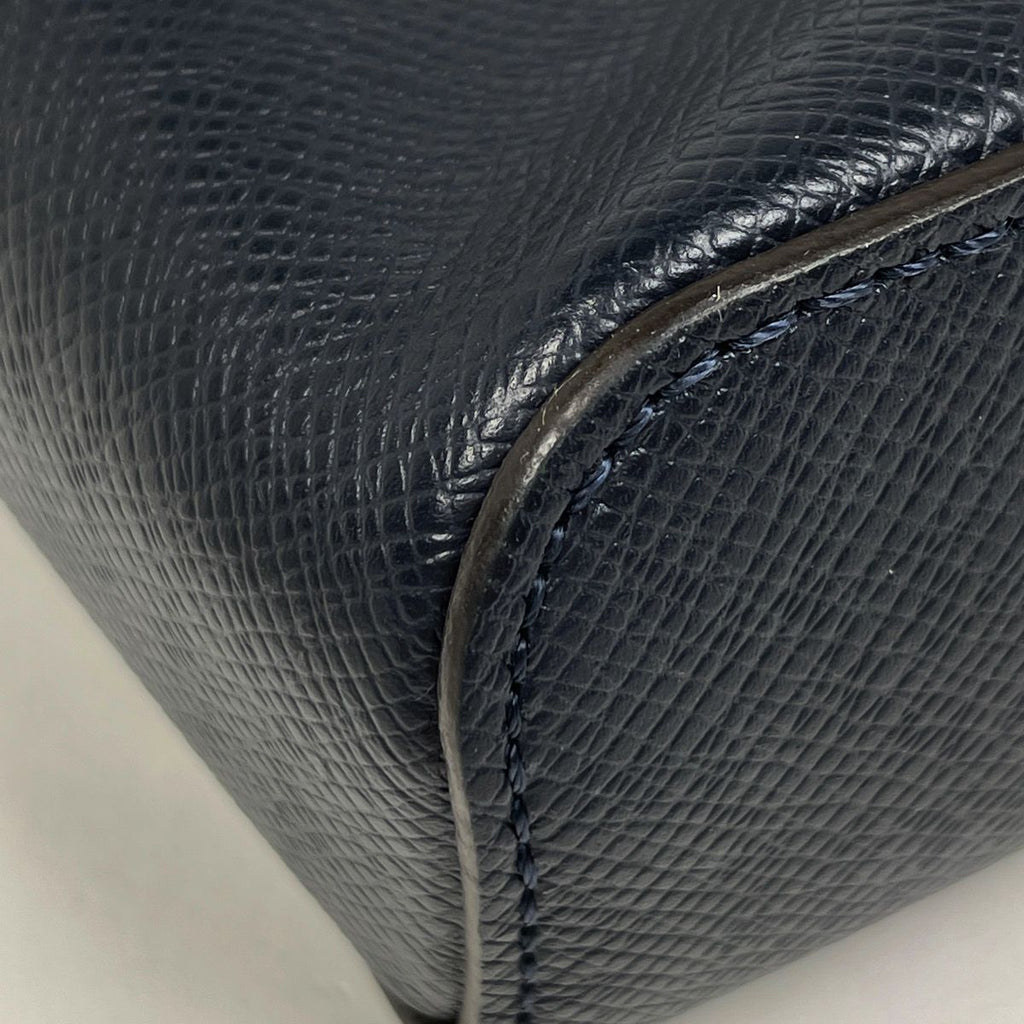 Louis Vuitton Anton Pochette Shoulder Bag Taiga Blue Marine — view 3