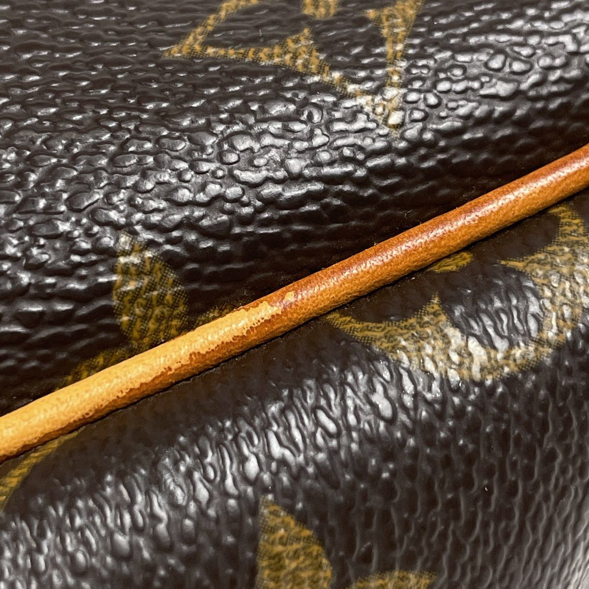 Louis Vuitton Reporter PM Crossbody Shoulder Bag Monogram Brown — view 4