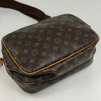 Louis Vuitton Reporter PM Crossbody Shoulder Bag Monogram Brown — view 2