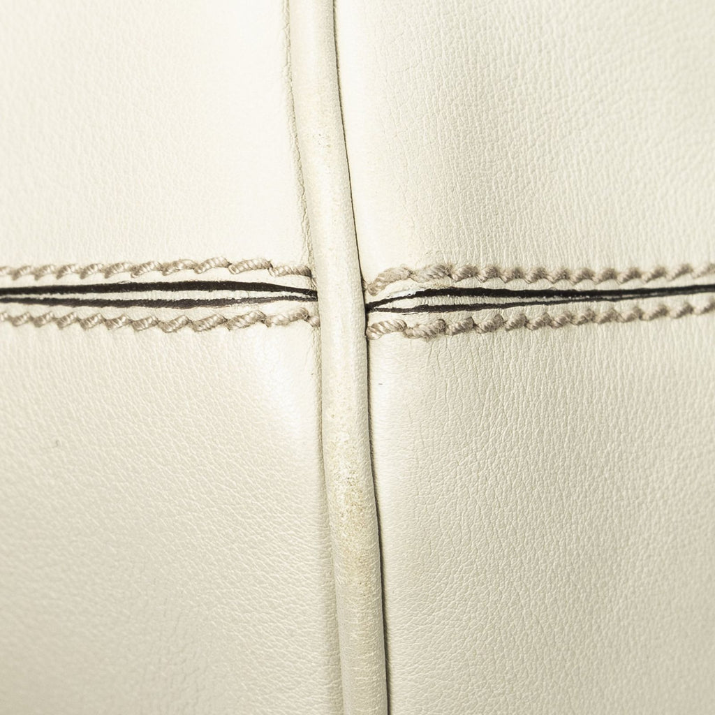 Gucci Pegi Bambu Handle Hobo Ivory Guccissima — view 8