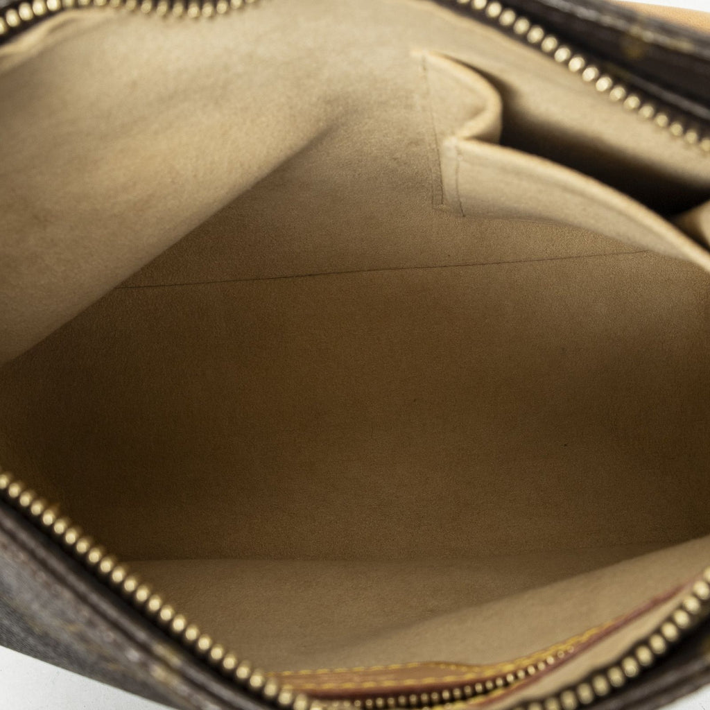 Louis Vuitton Brown Monogram Canvas Messenger — view 9