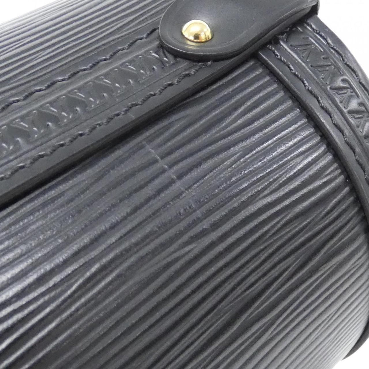 Louis Vuitton Epi Papillon Trunk Shoulder — view 4
