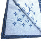Louis Vuitton Logo Wool Blue Shoulder — view 7