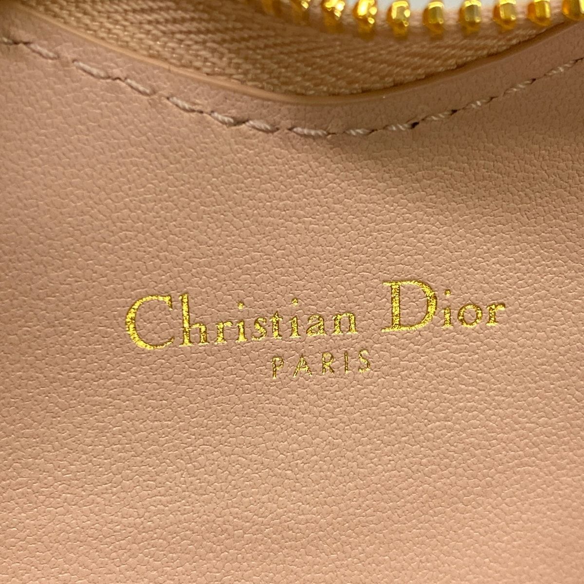 Dior Pouch Caro Chain Heart Pink Lambskin — view 5