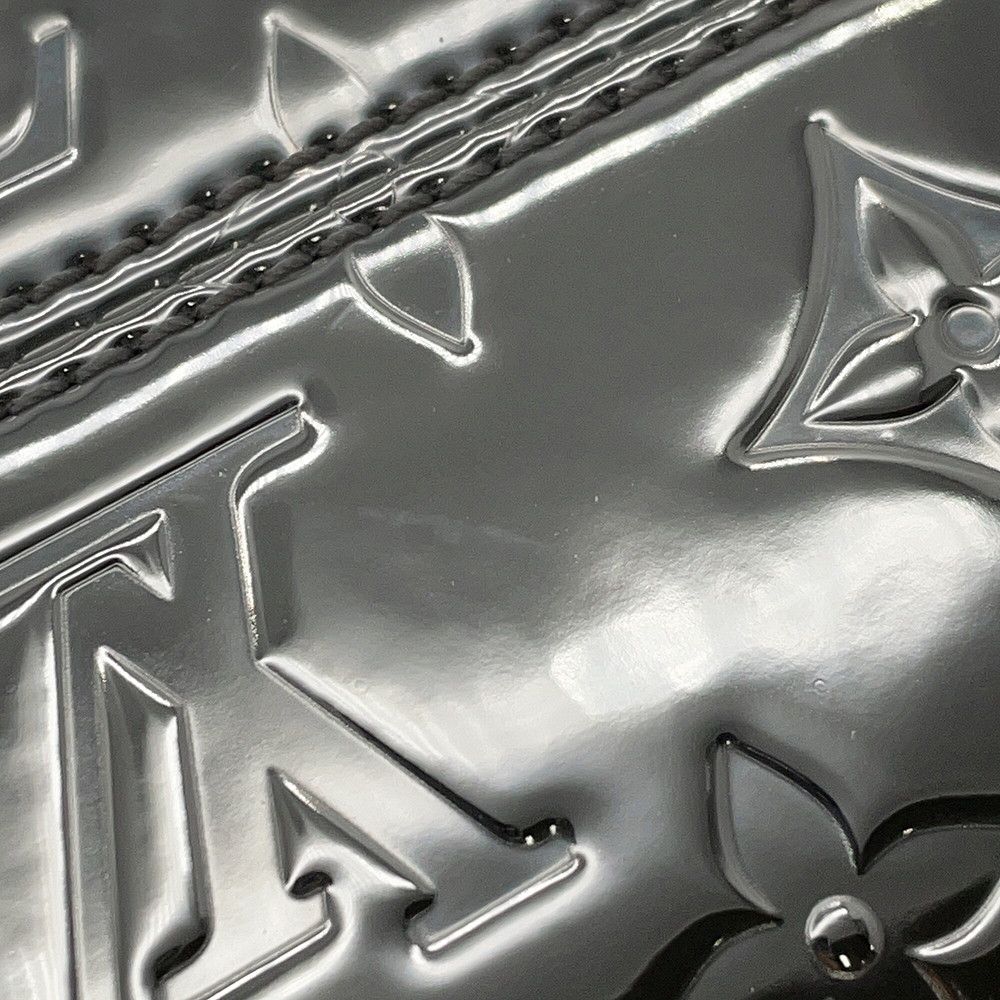 Louis Vuitton Monogram Miroir Speedy Bandouliere 20 2-Way Shoulder — view 9