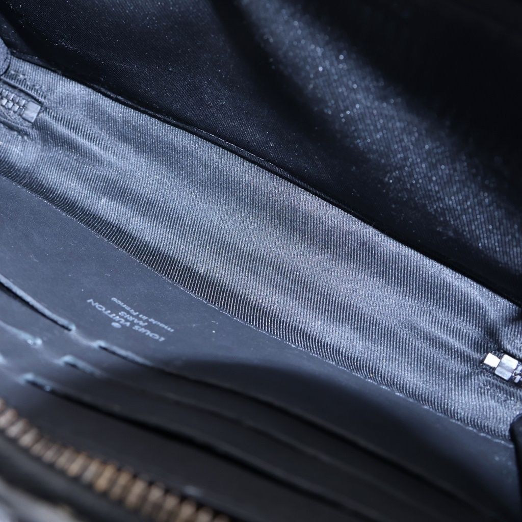 Louis Vuitton Monogram Empreinte Soft Trunk Wallet Mini Shoulder Bag Black — view 5