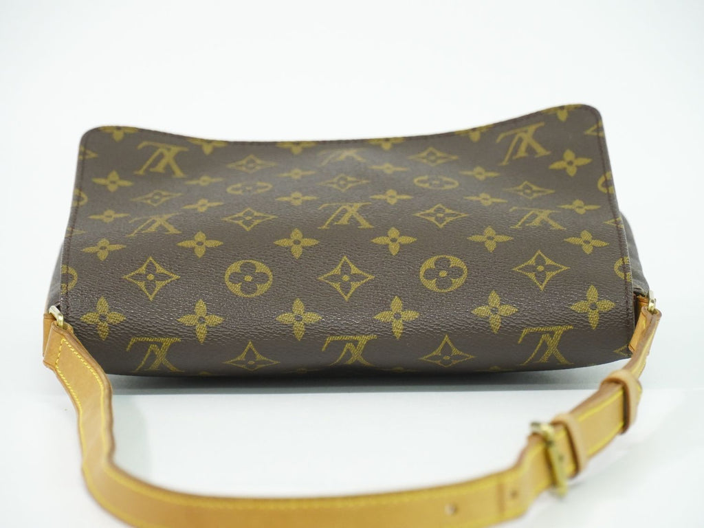 Louis Vuitton LV Musette Tango Short Monogram Shoulder Bag Brown — view 5