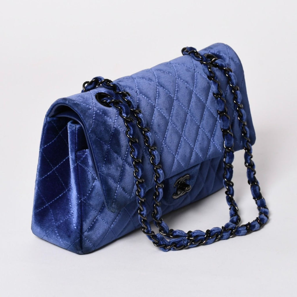 Chanel Quilted 25 Shoulder Bag Double Flap Velour Blue Black — view 3