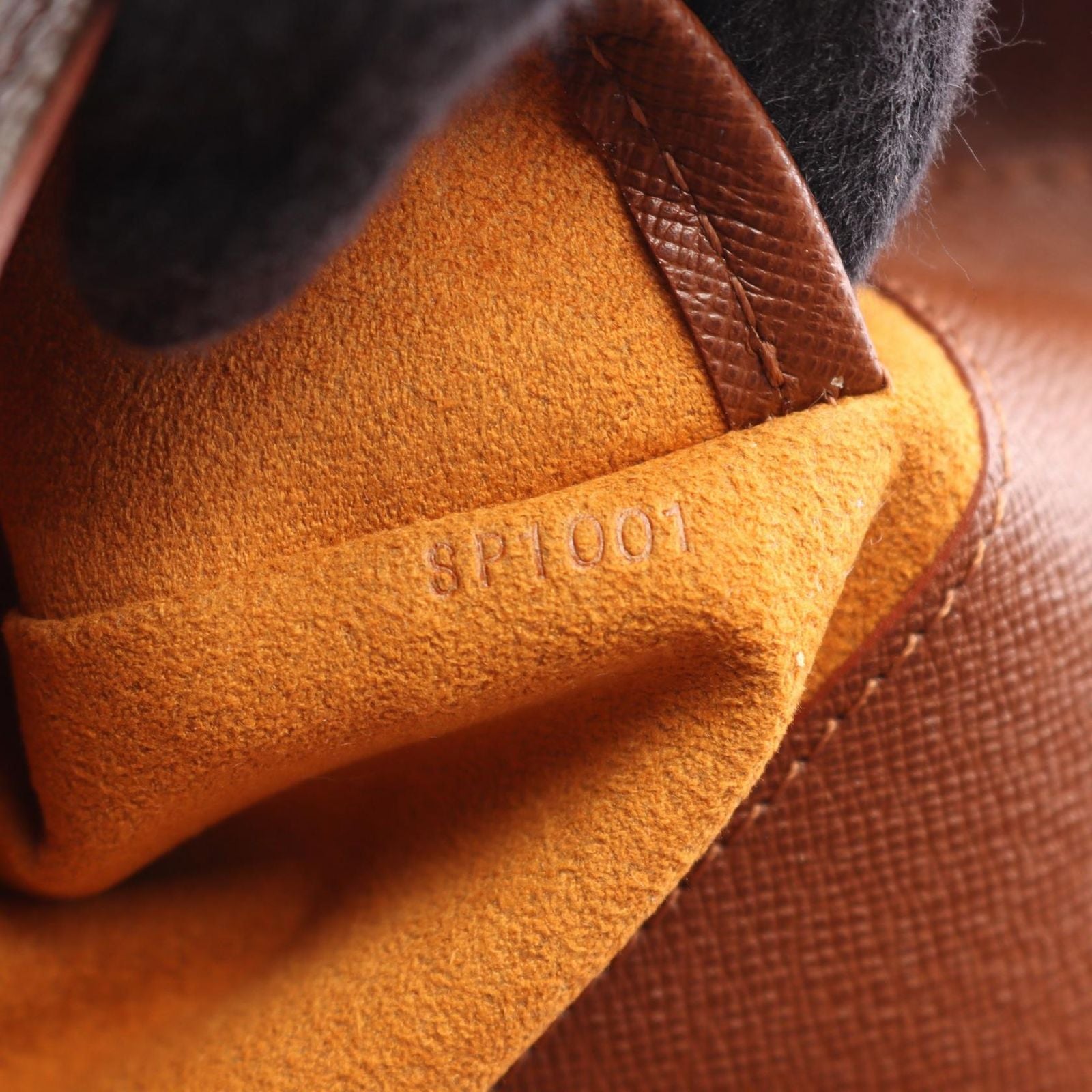 Louis Vuitton Shoulder Bag Musette Tango Short Strap Canvas Leather — view 5