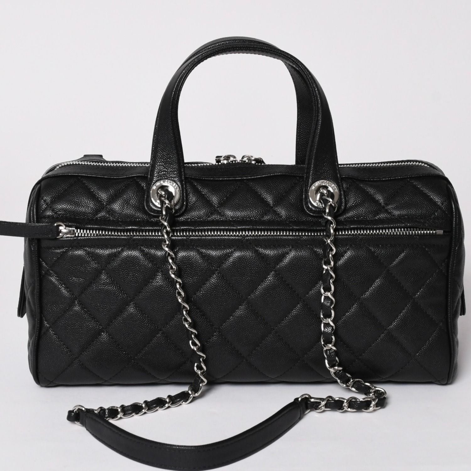 Chanel Chain Bag Base CC Logo Caviar Leather Black Silver — view 3