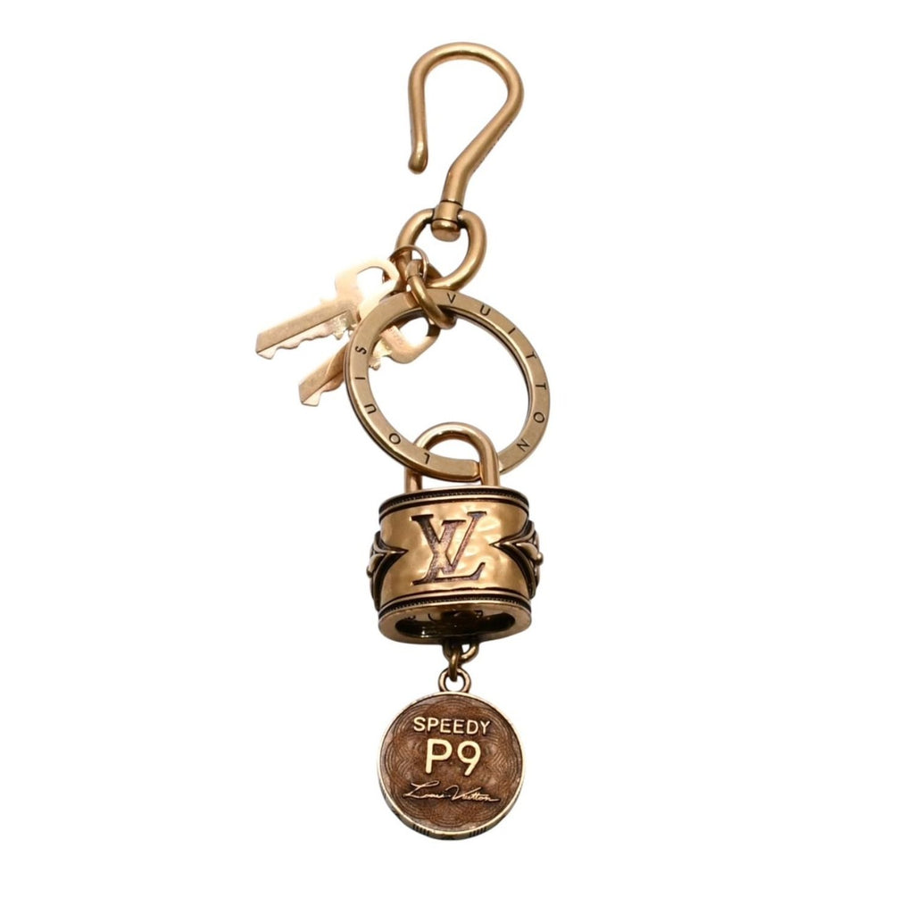 Louis Vuitton Lobster Charm Key Holder P9 Padlock — view 2