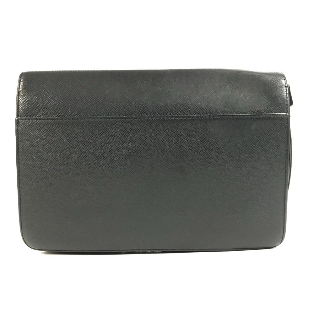 Louis Vuitton Second Bag Selenga Taiga Leather Ardoise Black — view 2