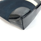 Gucci Shoulder Bag Logo Stripe 001 Canvas Black — view 4