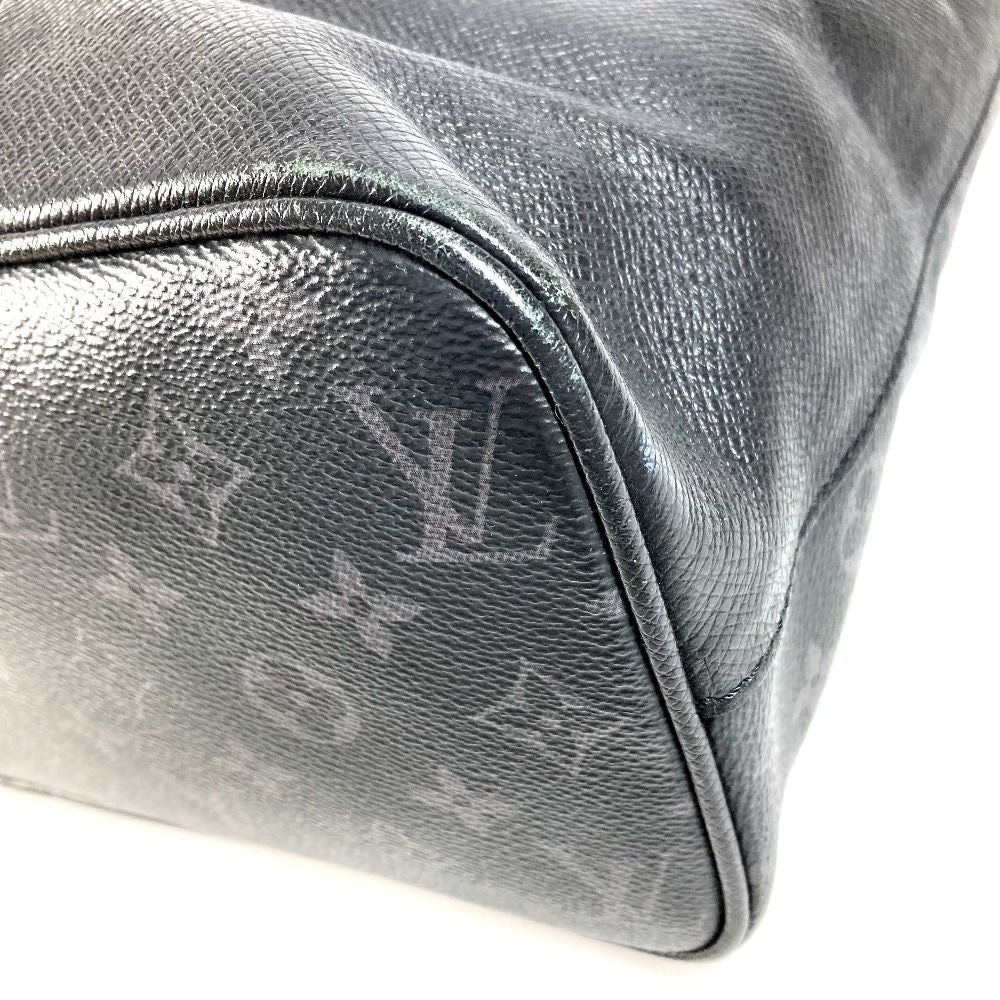 Louis Vuitton Tote City Taiga Leather Black — view 6