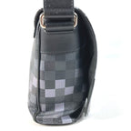 Louis Vuitton Shoulder Bag District PM Damier Graphite Canvas Black — view 4