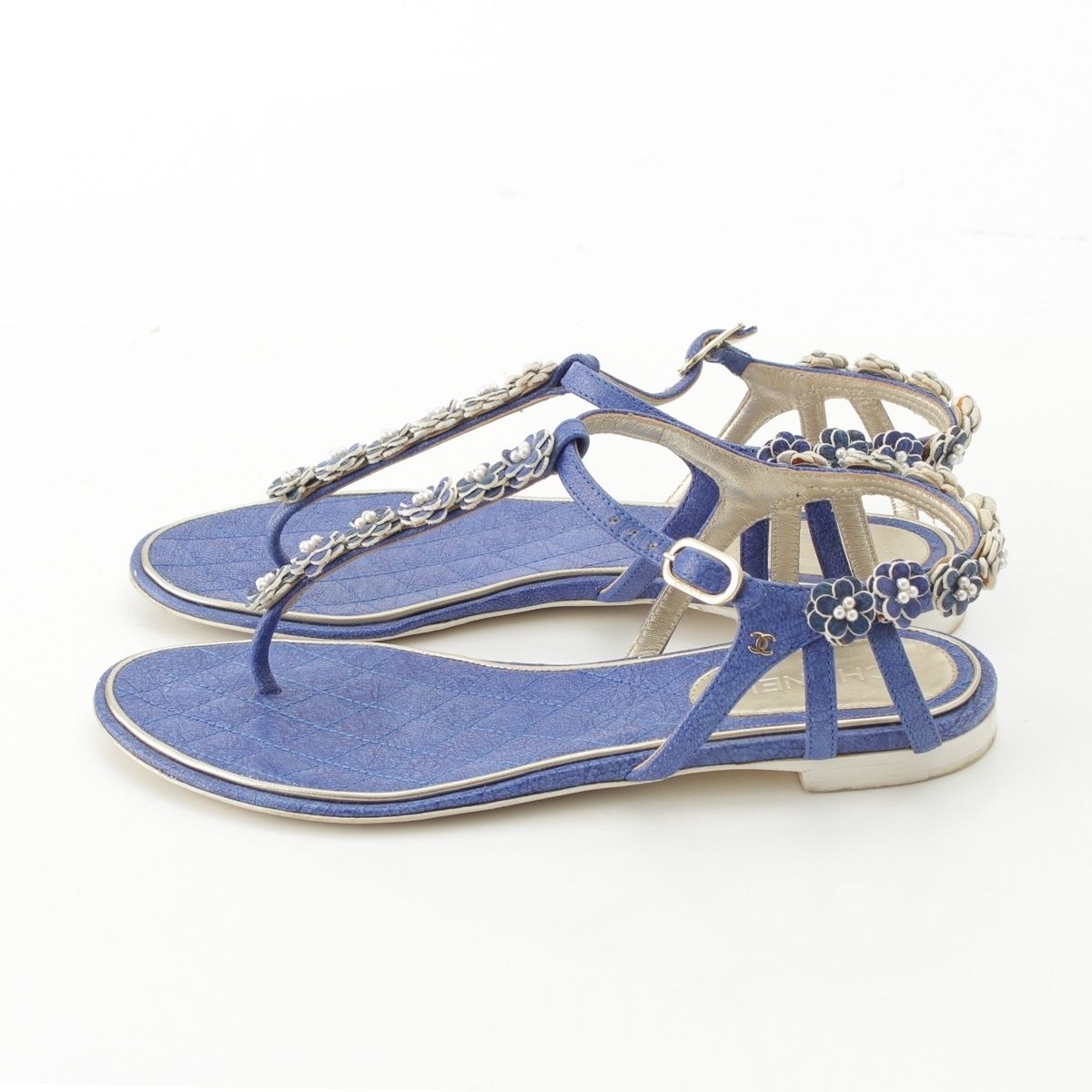 Chanel Leather Pearl CC Logo Camellia Strap Sandals Blue — view 3