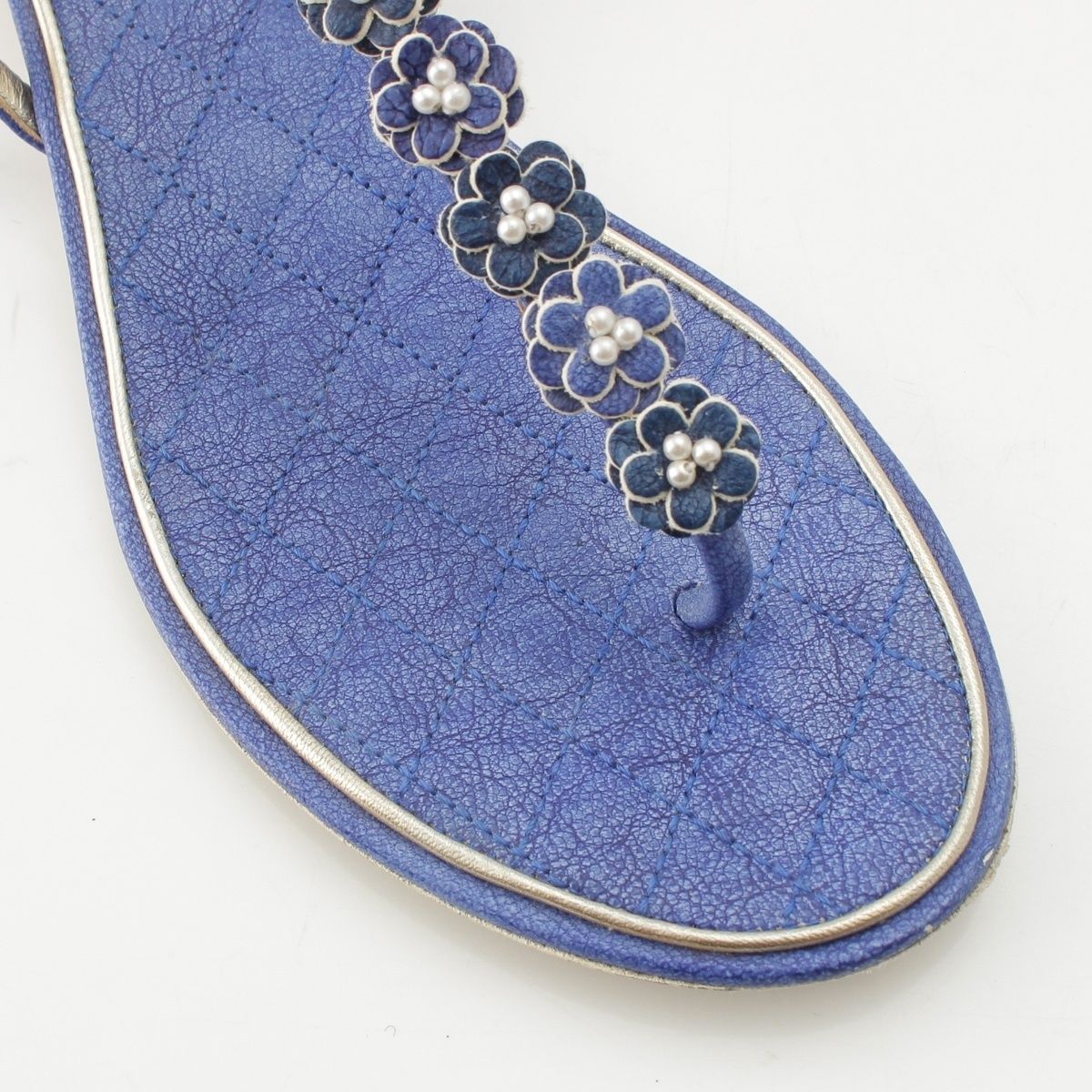 Chanel Leather Pearl CC Logo Camellia Strap Sandals Blue — view 6